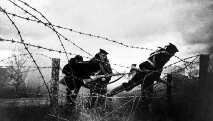  博洛尼亚铁闸重伤休战，意甲最稳防线出现裂痕  